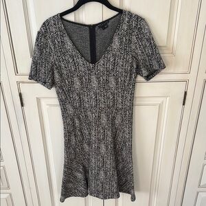 Stylish Theory Black and White Women's Dress